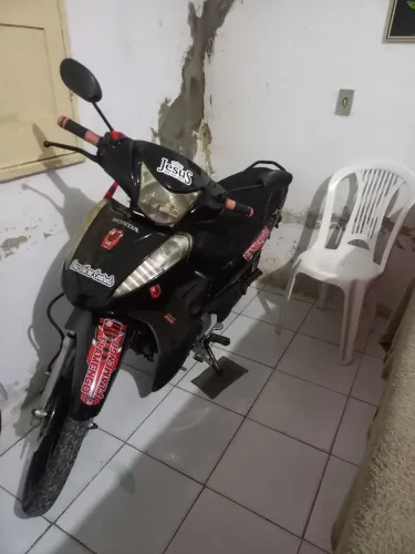Vendo bull ano 2018