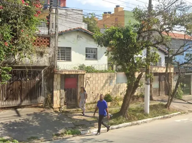 Casa comercial na Avenida Presidente João Goulart, 1320 60 m²