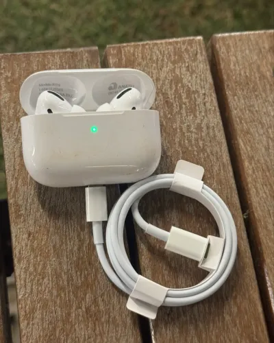Fone Bluetooth sem fio + estojo de carregamento