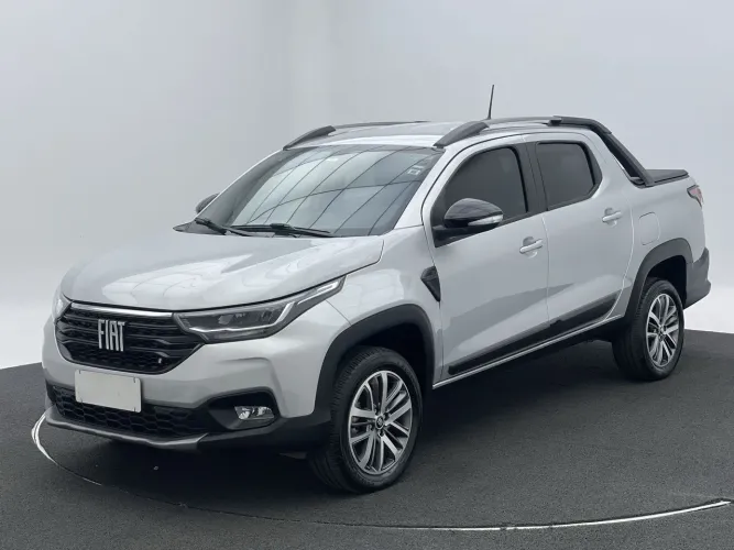 Fiat Strada Volcano 1.3 Flex 8V CD 2026
