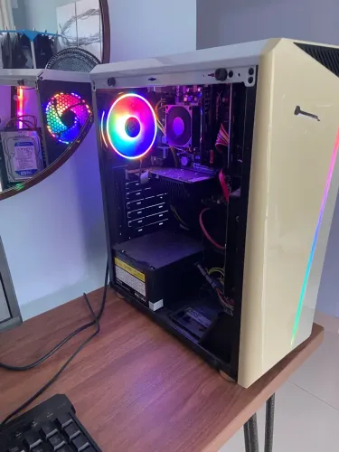 Gabinete gamer Hoopson CPU018G(todo montado