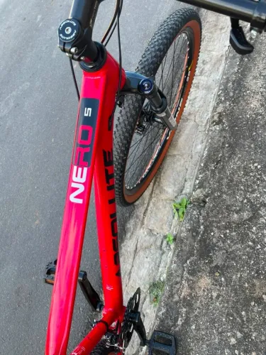 Vendo bicicleta 1.200reais