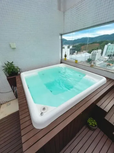 Apartamento cobertura duplex, 4 quartos, próximo à roda gigante!