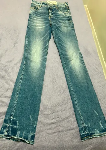 Calça Colcci original. (Flare) Nova.