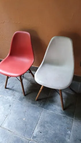 Cadeiras Eames - Kit com 5 unidades