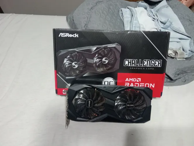 RX 7600 muito nova