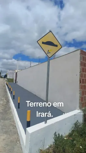 Vendo/troco por carro, terreno bem localizado.