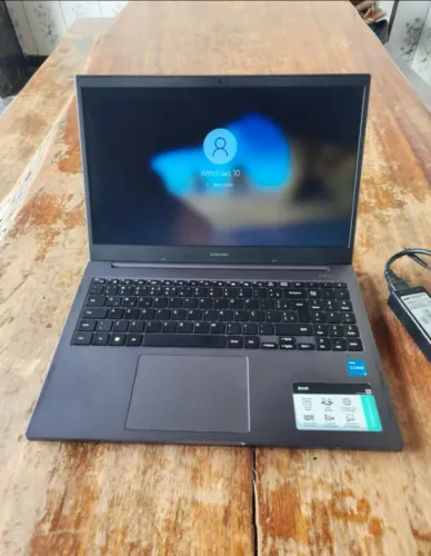 Notebook Samsung book i5