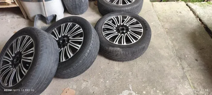 Rodas aro 16 Fiat stilo originais com 4 pneus bons