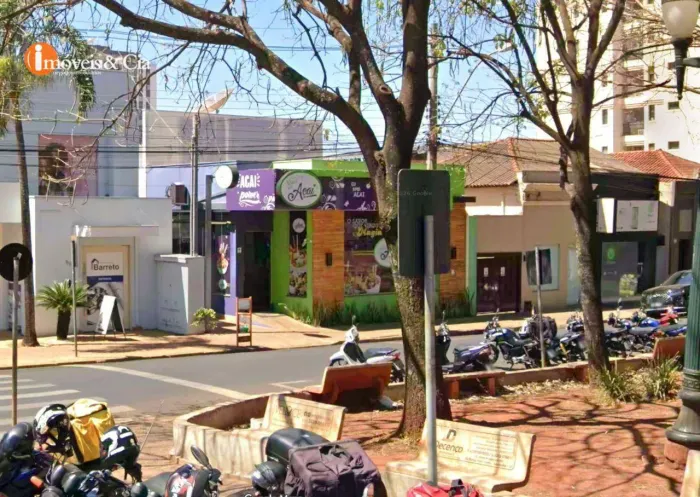 Salão à venda, 264 m² por R$ 950.000,00 - Centro - Jaboticabal/SP