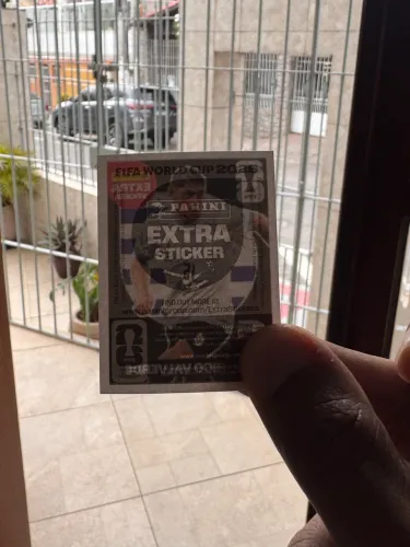 FIGURINHA RARA EXTRA STICKER GOLD FEDERICO VALVERDE - COPA 2026