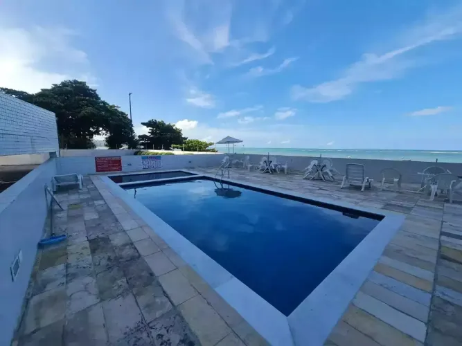 Beira Mar em Candeias, Apartamento 3 quartos | 85m², 2 suítes e varanda integrada
