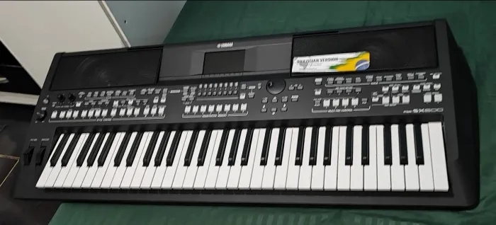 Teclado ? Yamaha sx600