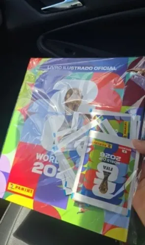Álbum capa mole da copa do mundo 2026 + 10 pacotes de figurinhas