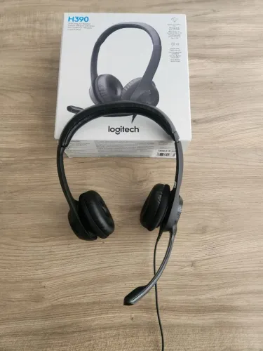 Fone Headset com fio USB Logitech H390