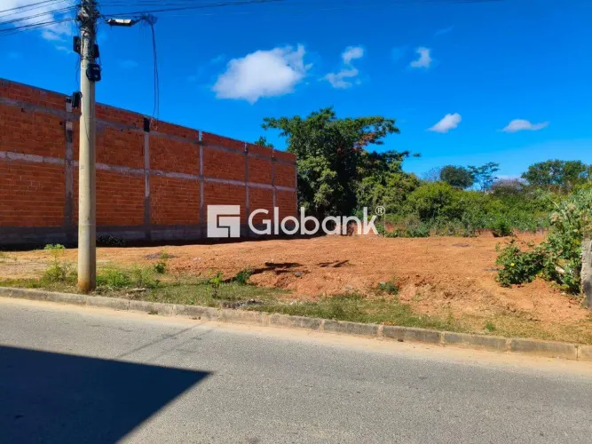 Lote à venda 224 m2 bairro Alto da Boa Vista Montes Claros -MG