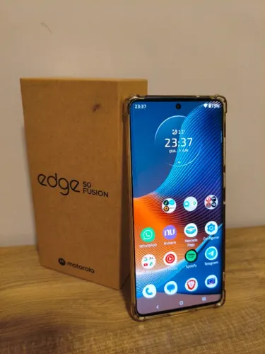 Smartphone Motorola Egde 50 Fusion 5G 256GB 16GB RAM Boost Tela 6.7" 120Hz Câmera 50MP + S