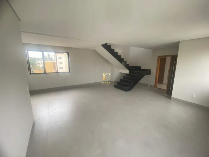 Apartamento residencial à venda com 3 quartos e 3 suítes no Bairro Ipiranga, em Divinópoli