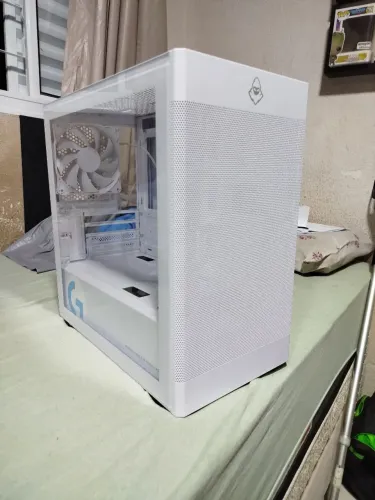 Gabinete Mini Tower