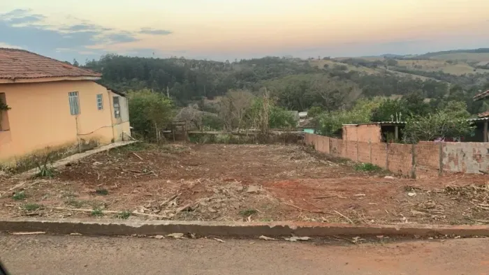 Terreno à venda com 395,20 m² em São Jerônimo da Serra/PR