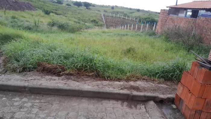 VENDO CHÃO DE CASA