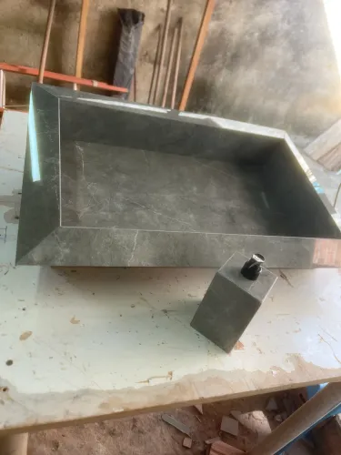 Nichos em porcelanato com borda diamante 