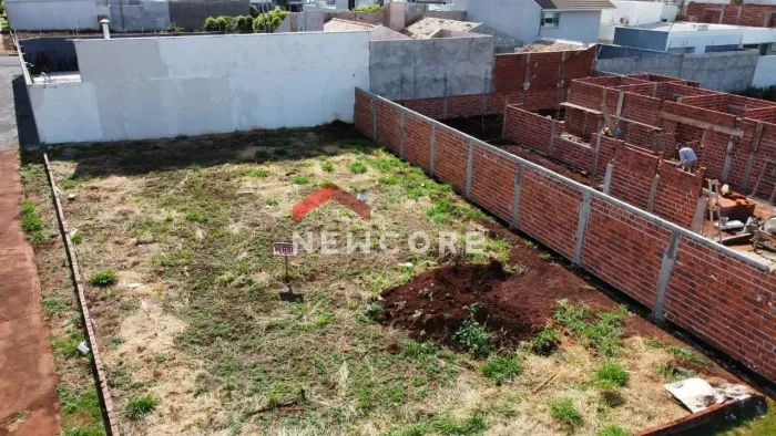Lote em Rua Pioneiro David Rodrigues Ferreira - Jardim Oriental - Maringá/PR