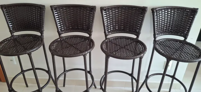 Banquetas de fibra resistente