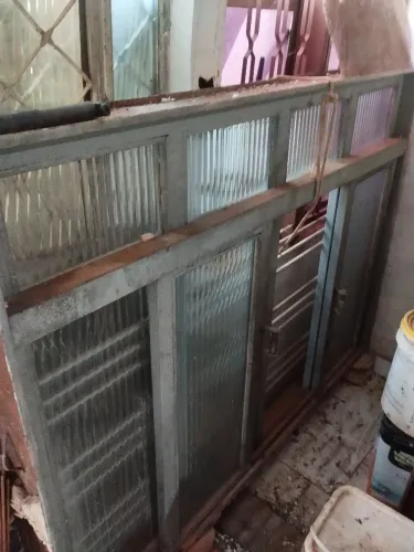 Vendo janela grande