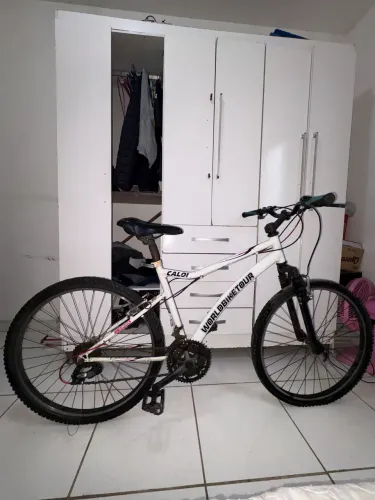 BICICLETA ARO 26 - 140 LEVA!