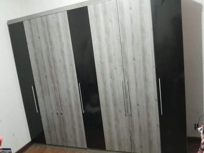 Guarda-roupa 7 portas
