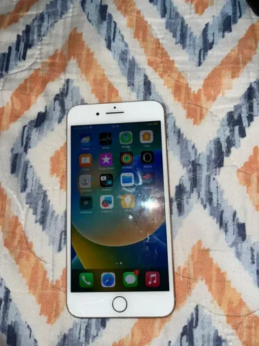 iPhone 8 plus 64gb VALOR NEGOCIÁVEL!!!