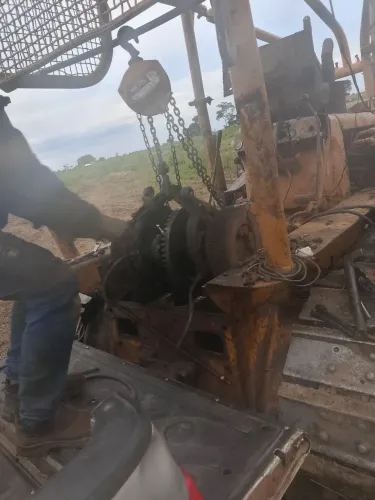 Peças trator d4d 