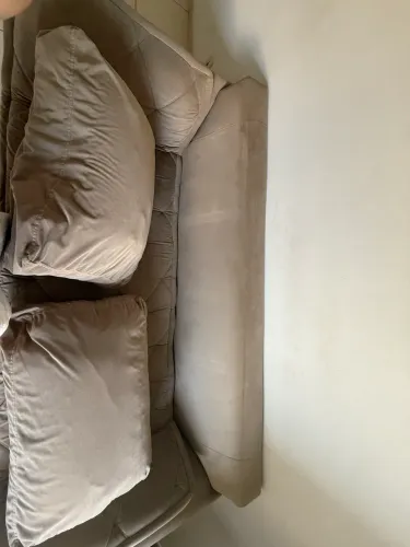SOFÁ À VENDA