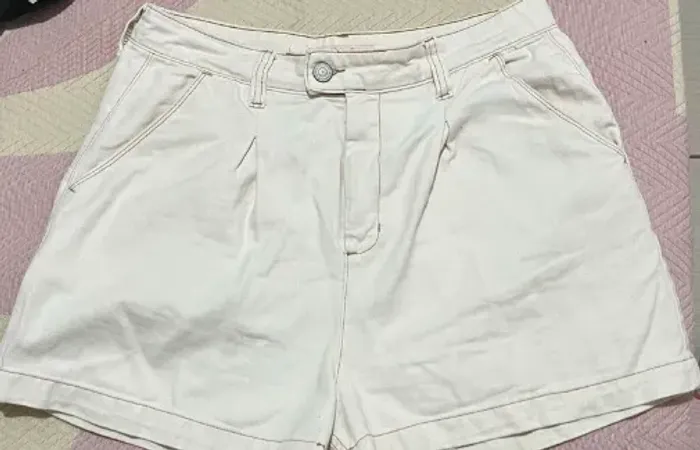 short jeans branco