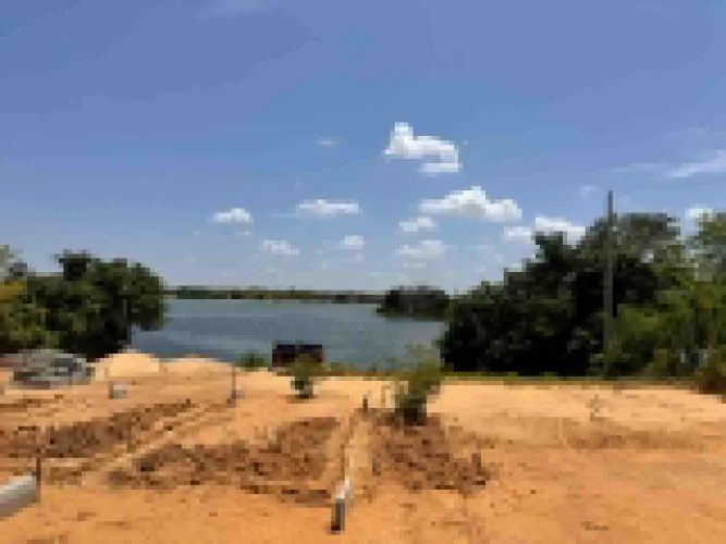 Vendo roça em nova descoberta , beira de rio 
