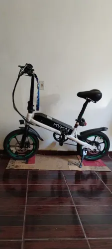 Bicicleta elétrica semi nova pra adultos e crianças 