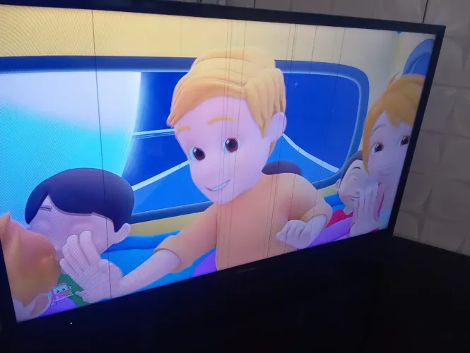 Tv Panasonic 32 polegadas, LEIA O ANÚNCIO