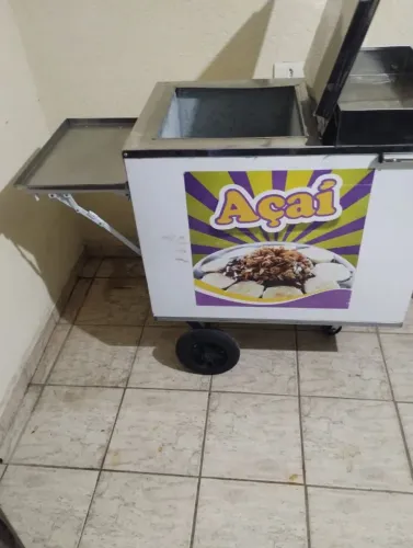 Carrinho de açaí 