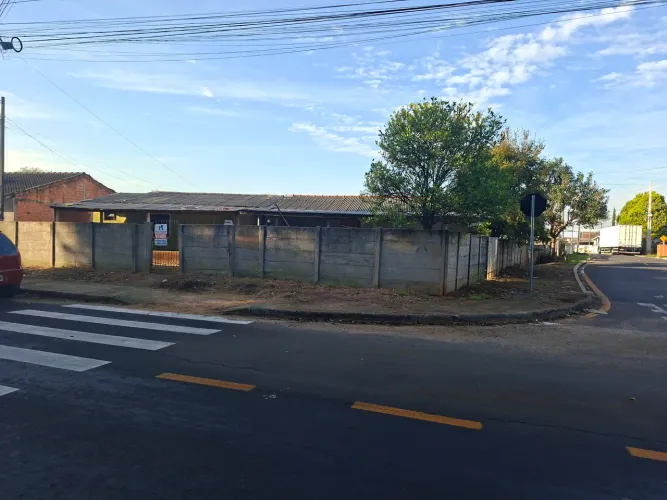 Vendo casa no Jardim Cachoeira 