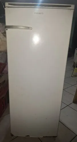 Geladeira dako Ret. Serra Dourada 2