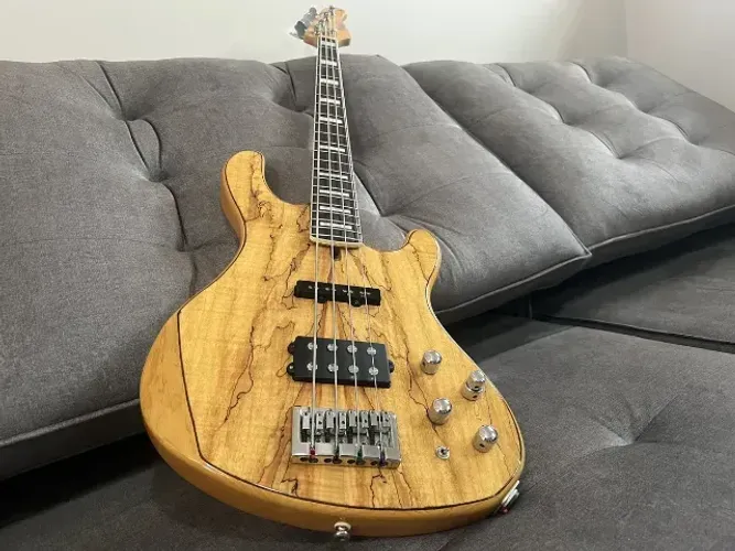 Baixo Ativo Cort GB4 Custom GB94 4 Cordas Envio n Fender Gibson Squier (Somente venda)