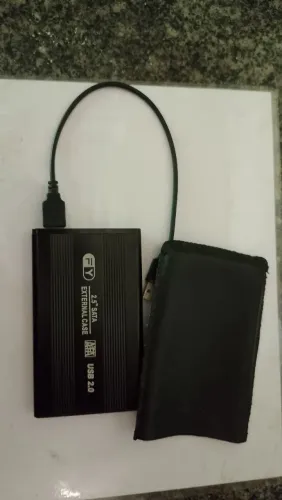 HD EXTERNO 700 GB R$ 230