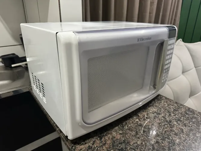 Microondas grande 31 Litros tudo ok