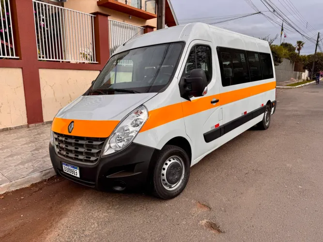 Renault Master 2.3 DCI Grand F.vitre16v Diesel 2020