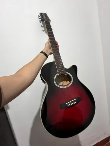 Violão Giannini Eletroacústico com cordas de aço