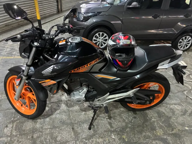 Cb Twister 250f edição limitada