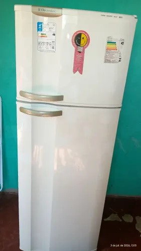 Vendo geladeira gelo seco funcionando perfeitamente