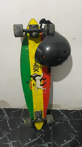 longboard xseven acompanha capacete 