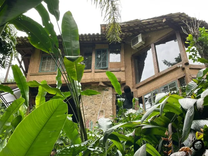 CASA RESIDENCIAL em ILHABELA - SP, Retiro da Cocaia